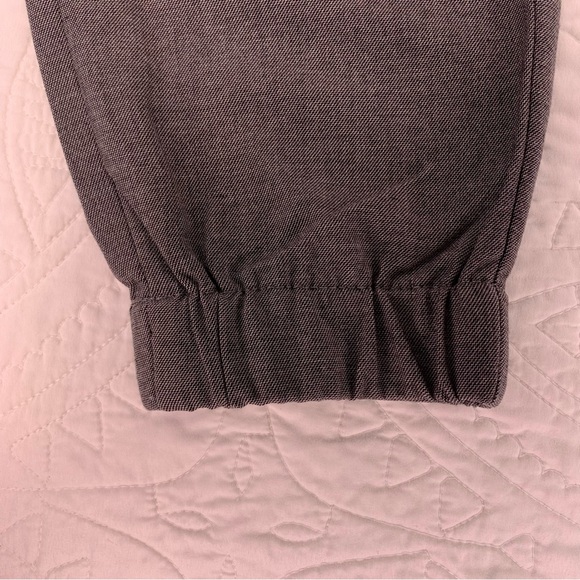 Banana Republic Gray Dress Joggers - Size 8 - Picture 6 of 8